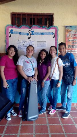 nucleosombrero's tweet photo. @SistemaGuarico @Jeancap251184 @NIDIAGONZALEZ12 @antoly11 @mimamadami #MiPrimerDiaEnElNucleo https://t.co/jXGk6Olp8C