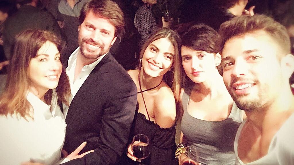 MimiLazoD's tweet photo. Primer screening de #Tamara, película de #EliaScheider producida por @jrnovoa2  🎉🍷 @tamarapelicula #CineVenezolano https://t.co/Ix46KzUSsH
