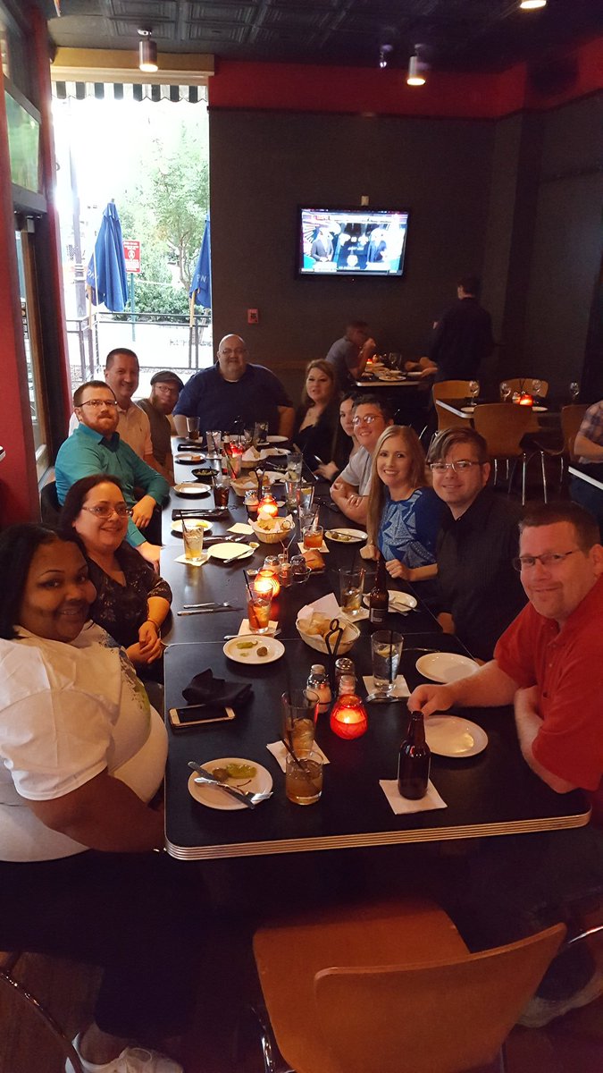 HandsomeK85's tweet photo. #ATTDallasJobShadow more shenanigans https://t.co/tqbLMc1lOL