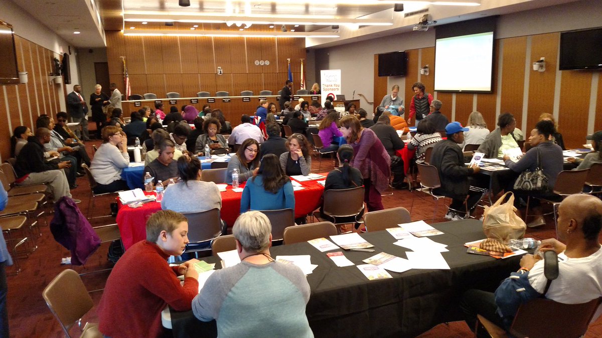 Our Minneapolis #EmpowerMeTour session for parents is underway with a packed house gtg tips on paying for college!