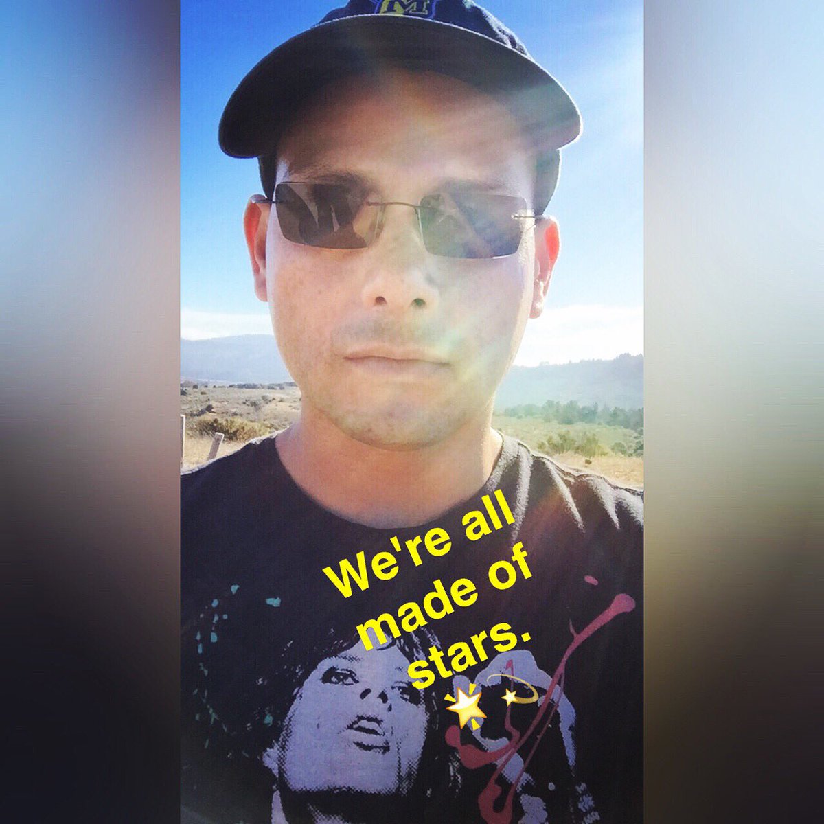 XToscano's tweet photo. We're all heavenly.
https://t.co/YXaKABXMF6
#xtoscano #music #video #singers #singersongwriter https://t.co/xnPcHqDX0C