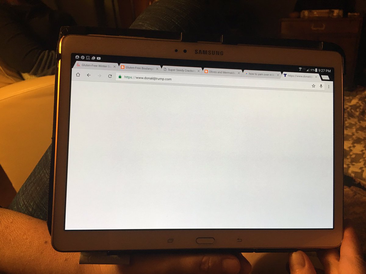 amstringer's tweet image. Looks like someone's website is overloaded...