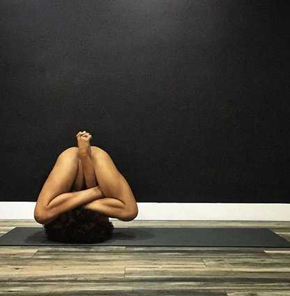 yoga undressed models yoga undressed models