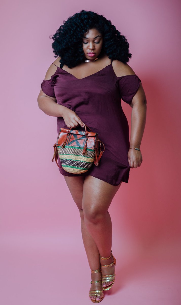 Mary_Sho_'s tweet photo. Latest blog post! music inspired series -https://t.co/QtDLWJVAY7 photograpy by @ubuntugraphy #plussize #beyoundsize #styleblooger #boc https://t.co/eodRcKMlWm