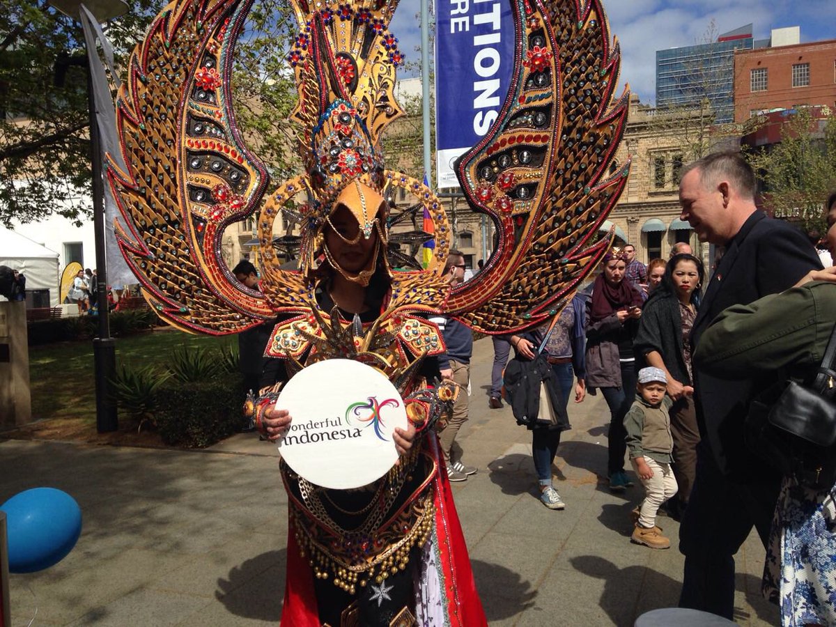 andreOPA's tweet photo. Foto2 dari #indofest2016 #WonderfulIndonesia Adelaide, Australia https://t.co/oB3wAgGXBF