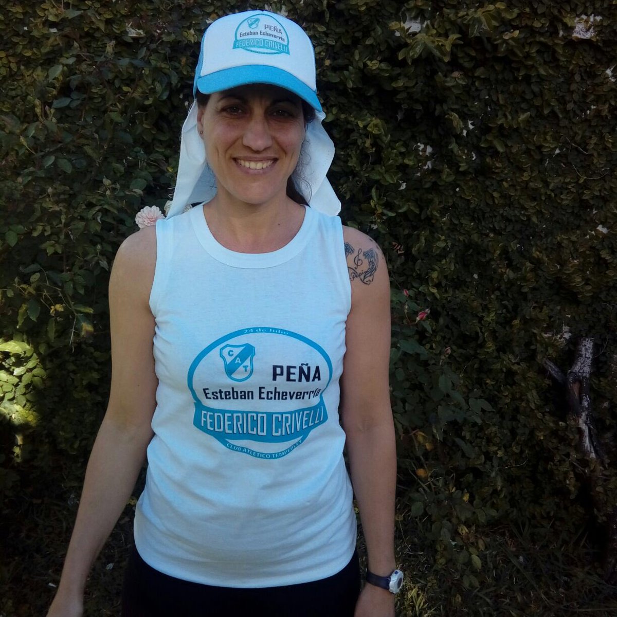 PCAT_Echeverria's tweet photo. La Peña apoyando a la ultramaratonista Lorena Adolfi federada por el C.A.Temperley que correra el Spartathlon en Grecia. Cumplistes tu sueño https://t.co/BIJnkMIHgM
