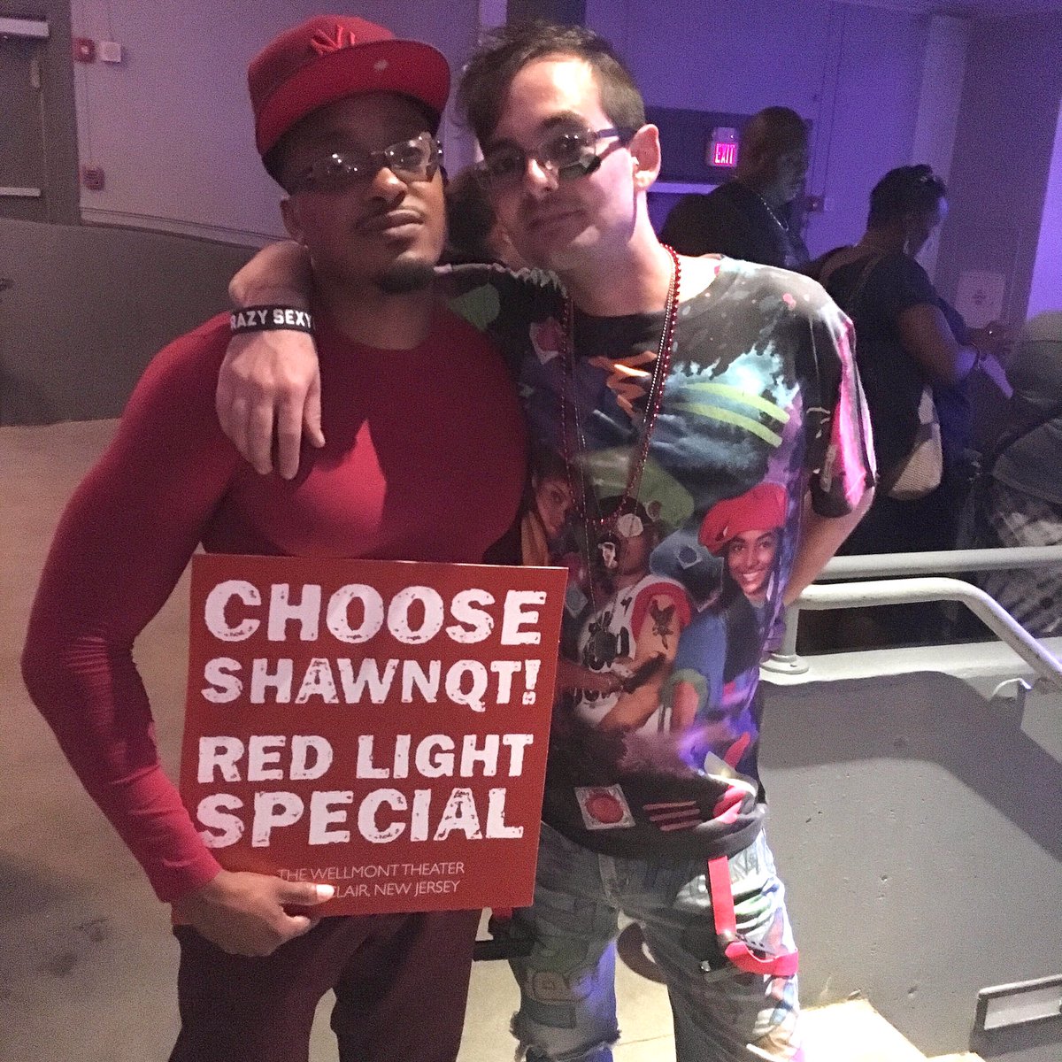 ShawnQt's tweet photo. I didn't get picked for #RedLightSpecial but my good friend Phil was called up! HE deserved it! #TLCFans 🚨 @officialchilli @therealtboz https://t.co/SMrbglksSU