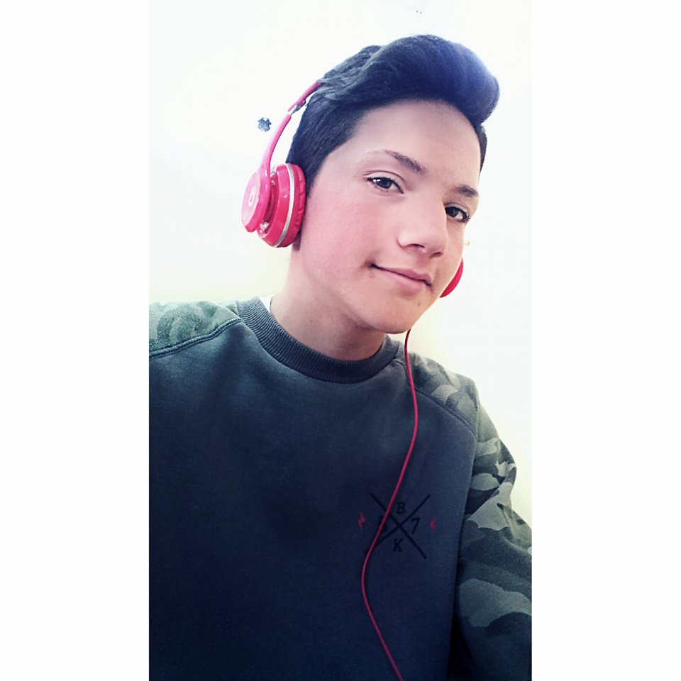 gabrieljuncos22's tweet photo. Cuando Dios Borra Algo De Tu Vida ,Es Por Que Va Escribir Cosas Mejores
#DeAlgunaVez
#FeoComoSiempre https://t.co/N2ExP8bm0x