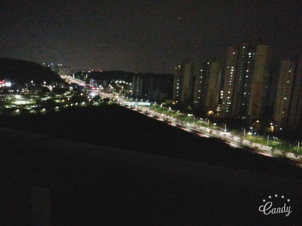 아직은 고요한 밤