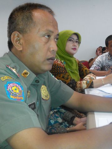 <a href="/DediMulyadi71/">Kang Dedi Mulyadi</a> <a href="/satpolPP_Pwk/">SatpolPP_Purwakarta</a> <a href="/saepuddin_09/">saepuddin</a> Hari ke 2 pembhsn Kawasan Tanpa Rokok... Padjadjaran Suites Hotel Bogor