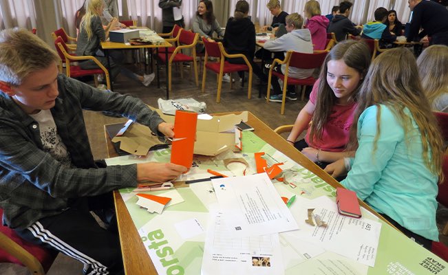 "You push the button,we do the rest" se blogg - qsjefen.no/innovatorer-tr…  - om hvordan @UE_Norge bidrar til å øke landets #innovasjon.