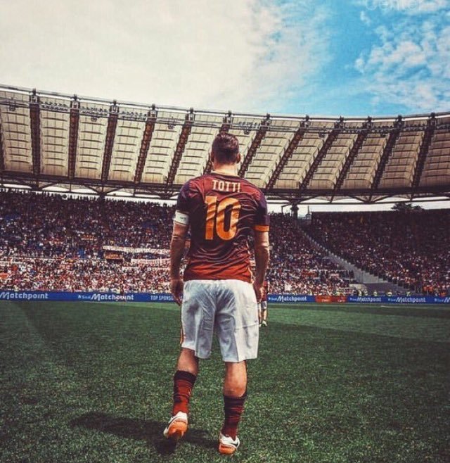 Francesco Totti: "I cheated on all my girlfriends, but I never cheated on Roma and I never will." ⚽️😱👏

HAPPY 40TH BIRTHDAY!