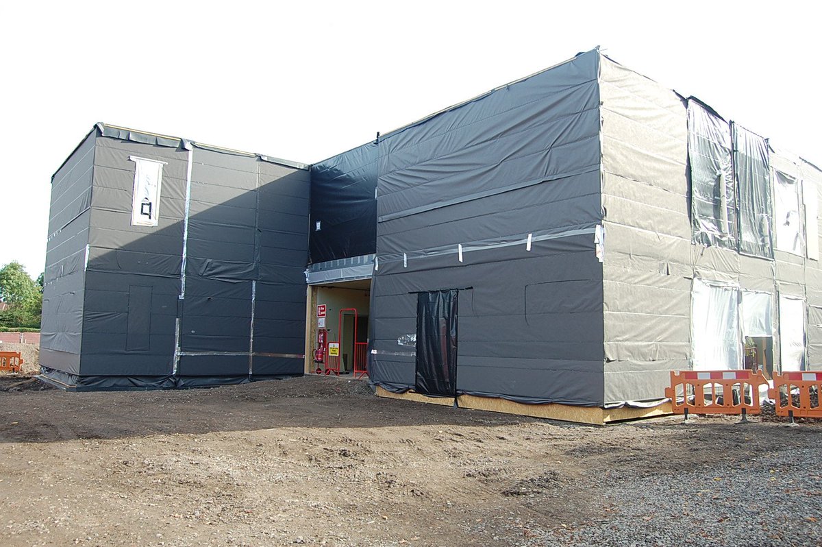 CandoCorner's tweet photo. Great visiting St Giles and St George site last Friday - thanks to John and Chris. #Modular construction #builtbyseddon! https://t.co/D6RCLzPtkI