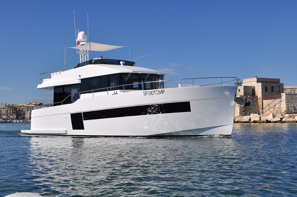 MareDiBarche's tweet photo. Sundeck Yachts presenta la nuova versione del 550 https://t.co/LJWIMMpqPY https://t.co/d125uanNs6
