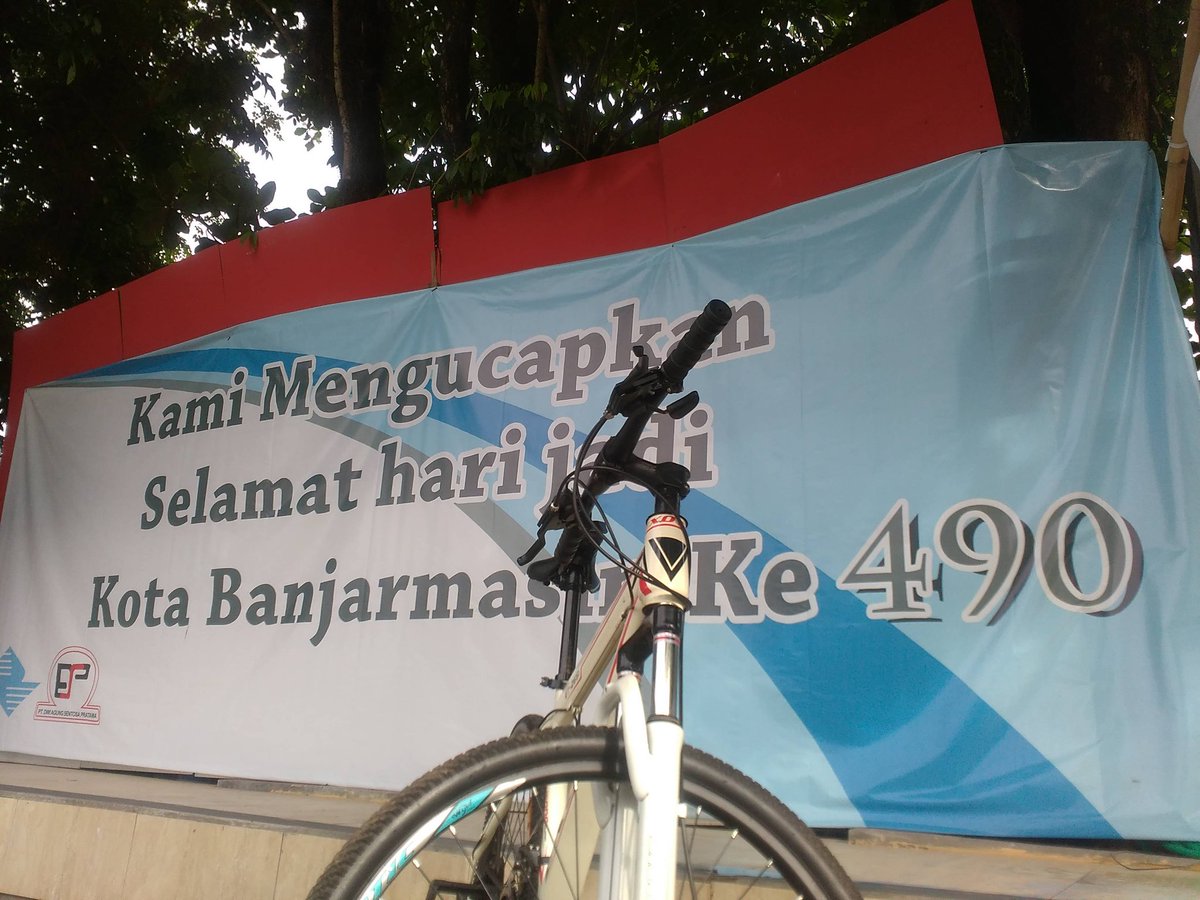 IefulBearcode's tweet image. Gowessss pagi hari pas ultah kota kelahiran ku