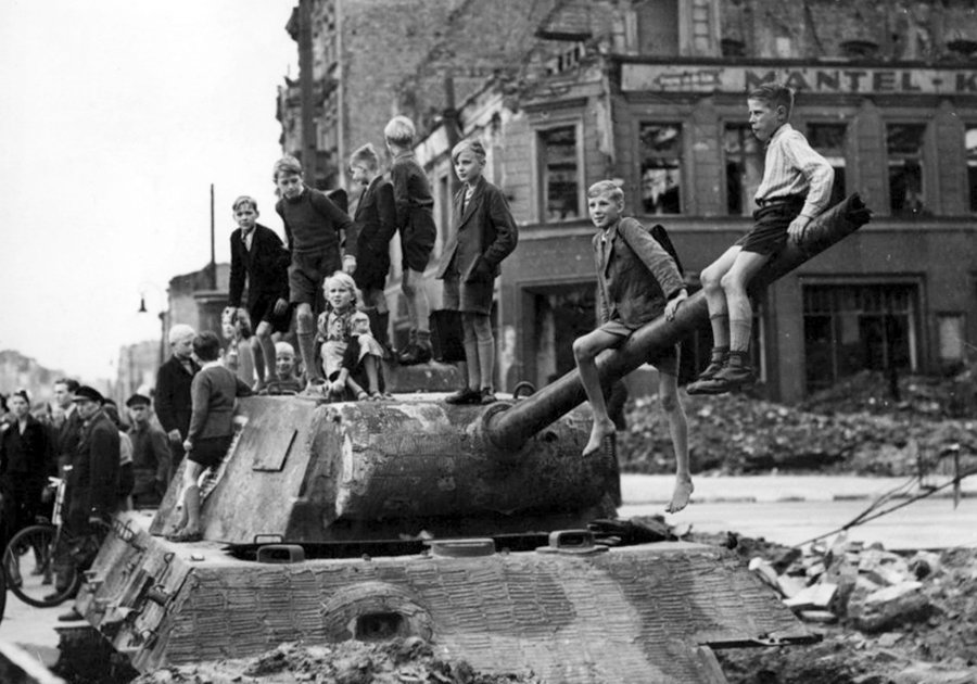 WWII Pictures tweet media