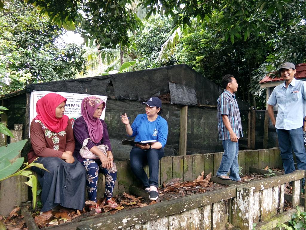 mariaitut33's tweet photo. @pusluhdayakp @kkpgoid @bpsdmpkp luhkan Katingan kunjungan dan pembinaan pokdakan,  bdy ikan betok di kolam terpal,desa keruing.kec Kamipang https://t.co/x7CE6Dcf0O