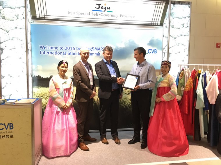 BAMGroup_EU's tweet photo. BAM wins buildingSMART award during bSI Summit in Korea https://t.co/KDbKnyIYkr https://t.co/de8tKmANRN
