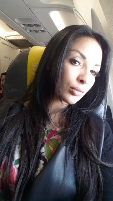 Et c est repartis...aujourd'hui  direction  Prague pour @SindriveXXX https://t.co/RANnGRVUTF