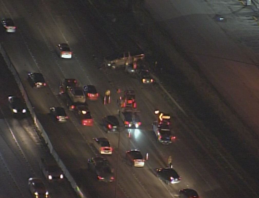 #TrafficAlert Crash on SR-826 NB at I-75 2 right lanes blocked https://t.co/LKjenQ8Vtl