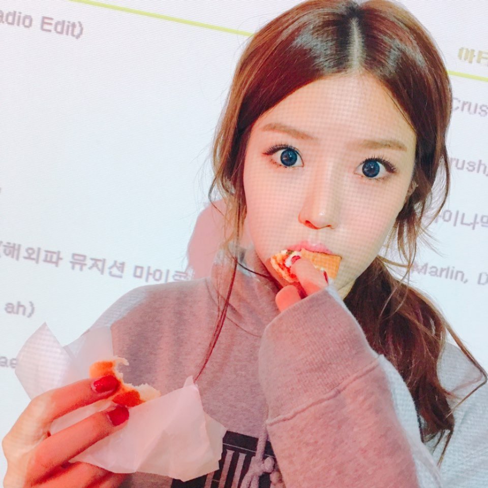 bnt 화보 찍고 왔어염