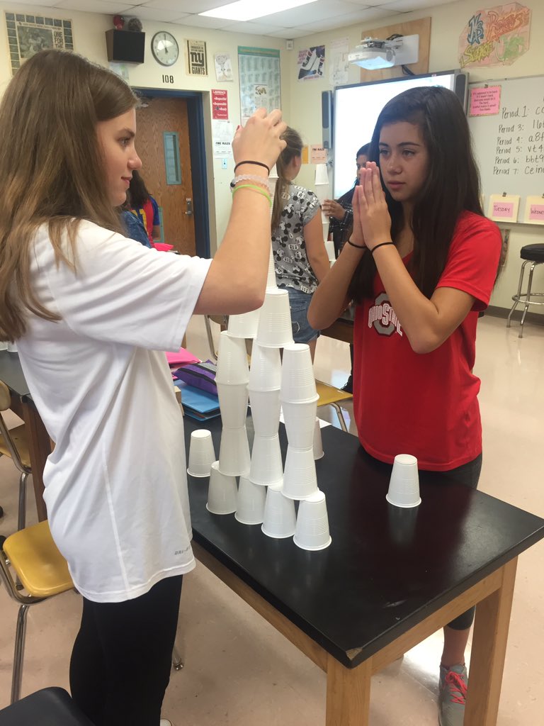 n_molinelli's tweet photo. Cup stacking challenge! @LMSNation #collaboration #mrsmolsscience https://t.co/uqc13qmUNu