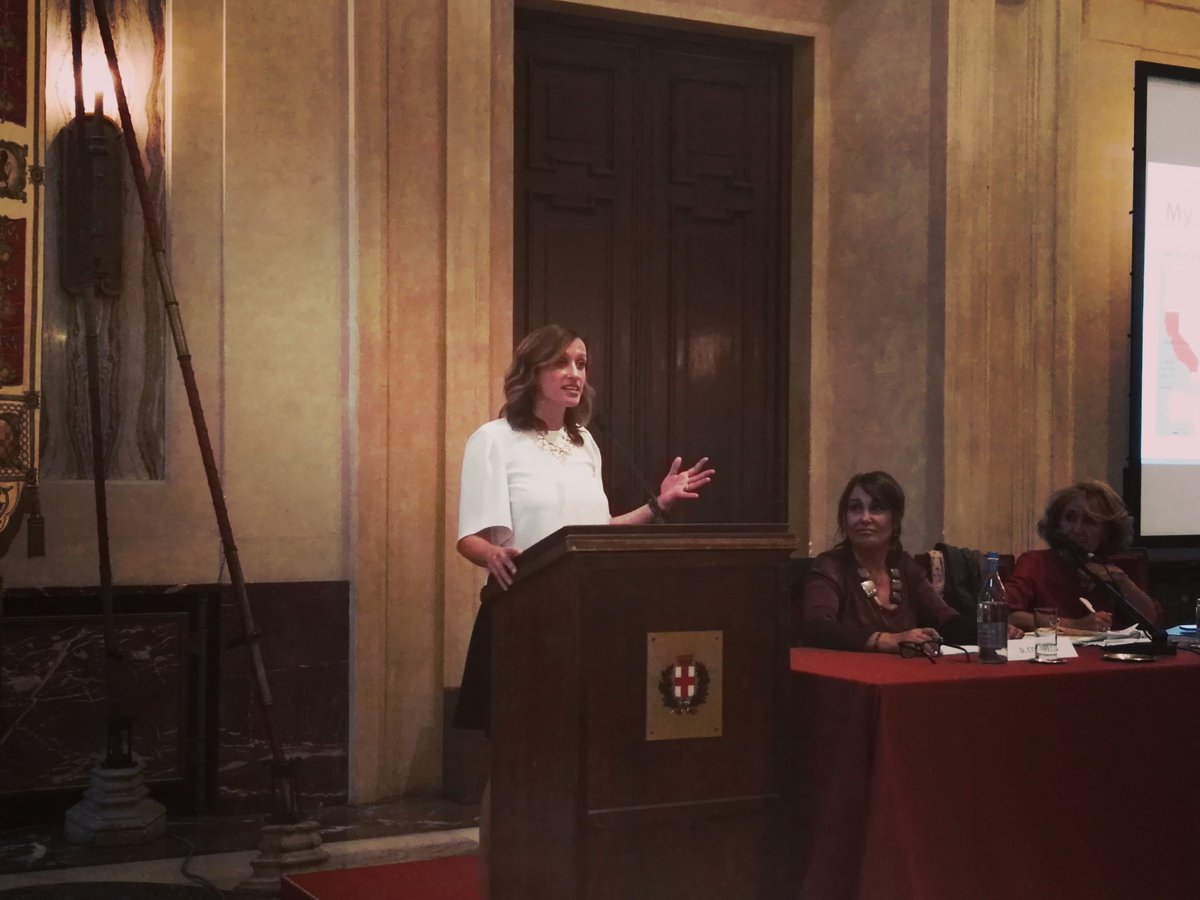 Oggi con noi a #Milano dagli USA @Jessica_Grounds, political strategist, per parlare di #leadership femminile, in politica e in azienda.