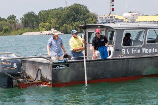 Lake Erie Charter Captains Play a Major Role in Water Quality Sampling https://t.co/ACgB35zPfl https://t.co/13rDOYzcBs