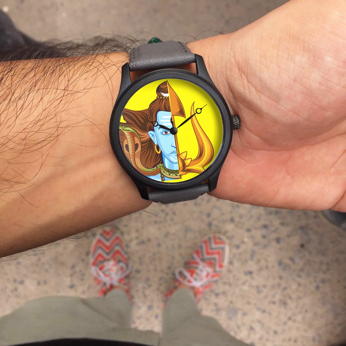 bigowl_official's tweet photo. It's time you got your hands on this cool #shiva watch!
Shop Now - https://t.co/ub8ha6vb5U for more amazing designs :D
#shiva #wristwatch https://t.co/32EghSJxhz