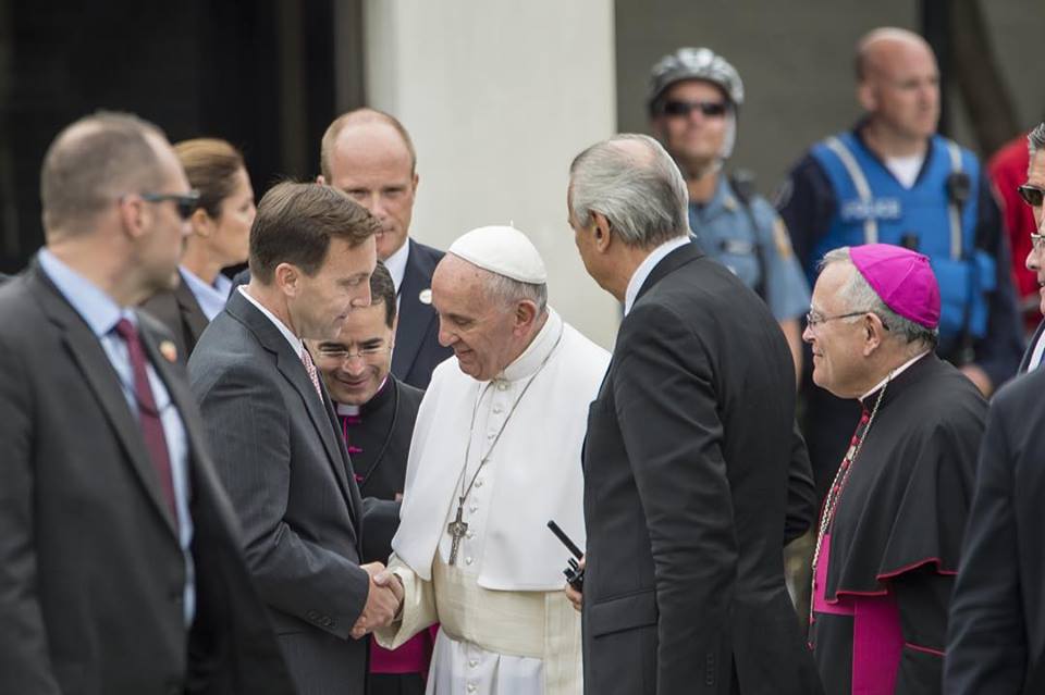 saintjosephs's tweet photo. It has been one year since the historic visit to campus by @Pontifex. We are truly blessed. https://t.co/1iiSoN7n63