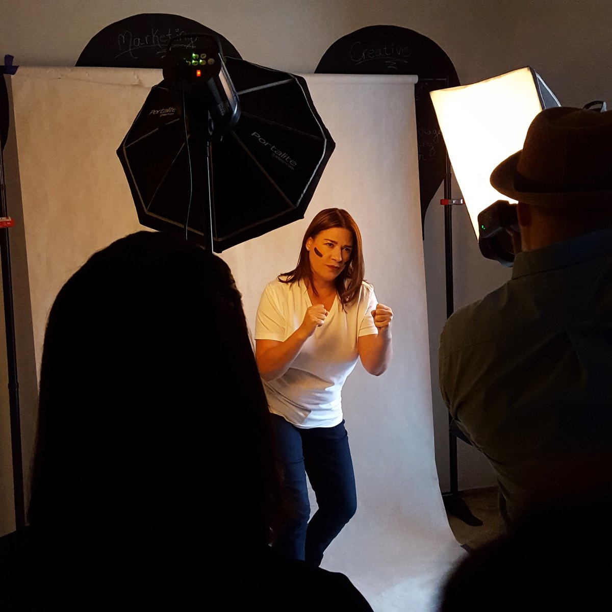 addictionpr's tweet photo. #BehindTheShoot: Aquí, Vanessa lo da todo durante la sesión de fotos para la nueva campaña de #HechoenPR. #LoMejorParaTodos #AddictionPR https://t.co/GRquyiVeqH
