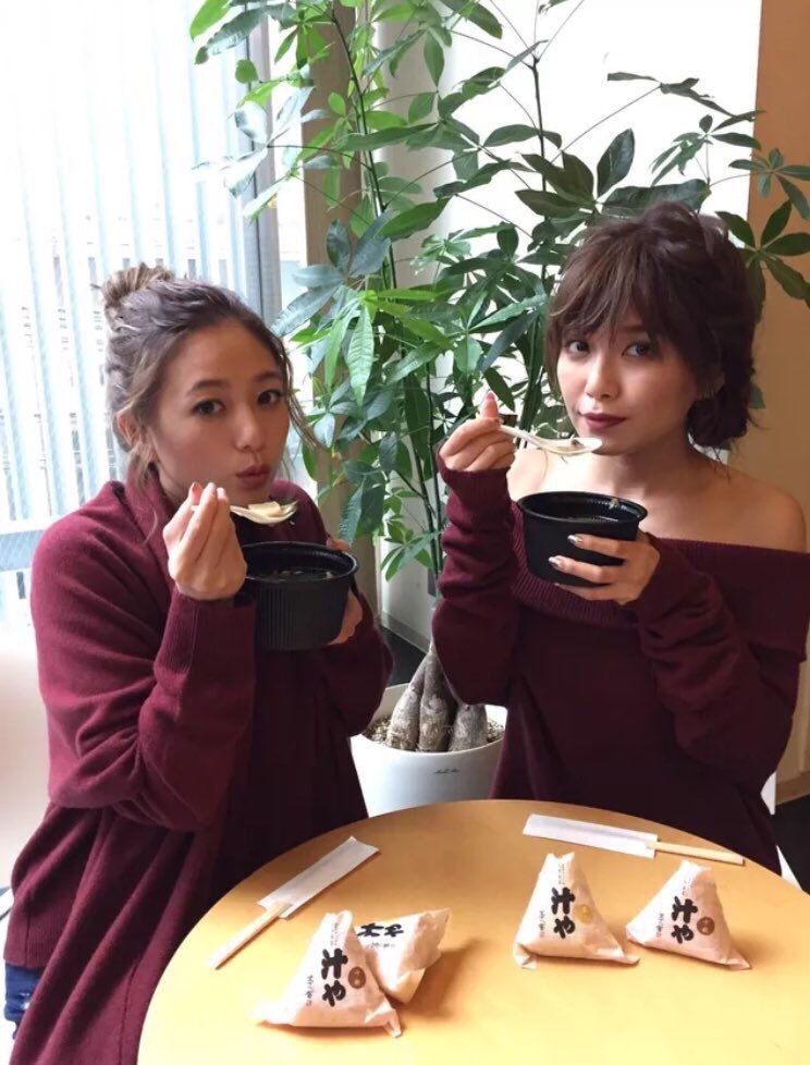aaa_m_chaki's tweet photo. みさちあが可愛すぎてつらい。
MERYさんに感謝してもしきれない😢 https://t.co/qyfvrlmL2l