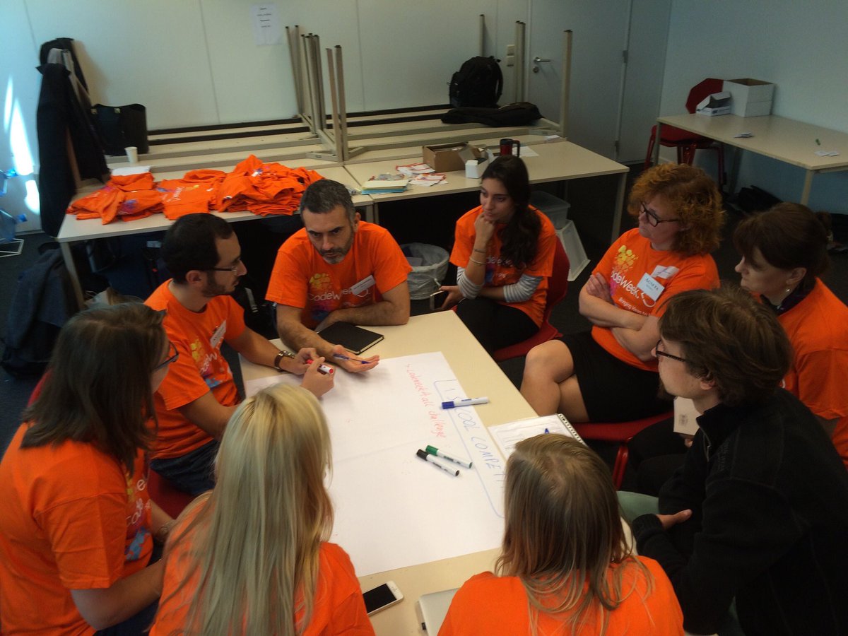 CodeWeekCY's tweet image. Our #Cypriot #CodeEU ambassador Antonis talking about schools and #coding #codecy #codingourfuture
