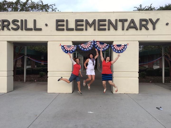 Happy Independence Day!!  Great job to all the students who were independent in walking to class!!#SSESEagles