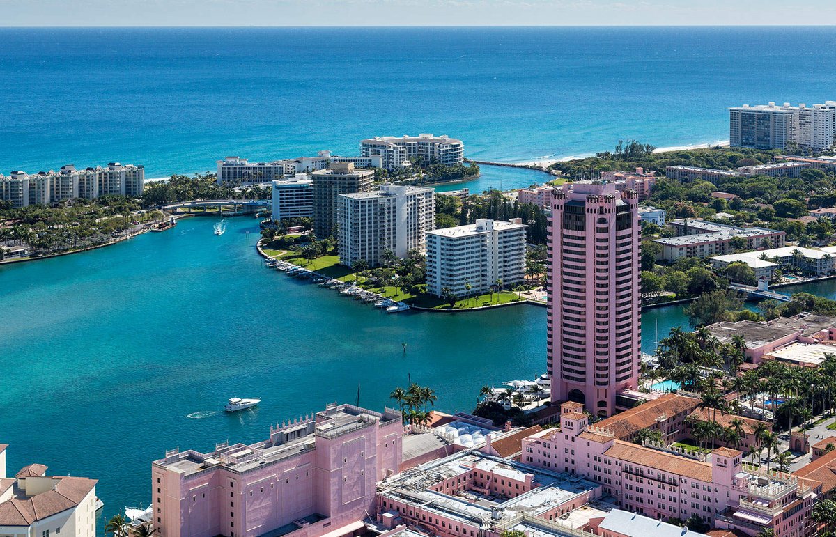 We are located in the heart of #Boca, downtown #SouthFlorida. Looking to enjoy some #delicious #ItalianFood? Reopening soon! #October