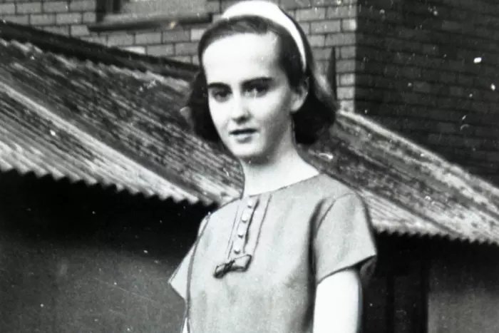 LeedsNews's tweet photo. Man, 78, held over 1965 murder of #Wakefield schoolgirl #ElsieFrost
https://t.co/m7WslZryht #yeplive https://t.co/IldKQaSBjQ