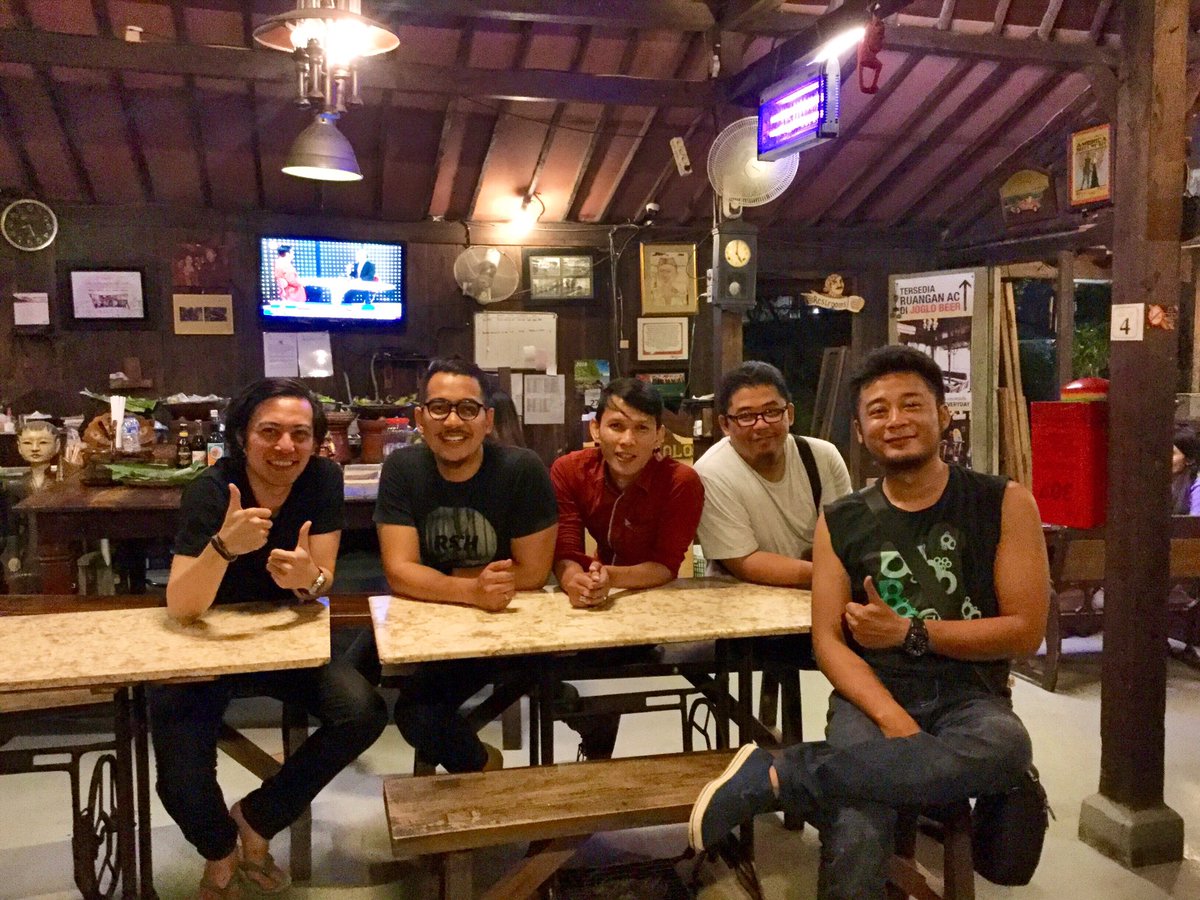 THE TITANS Indonesia tweet media