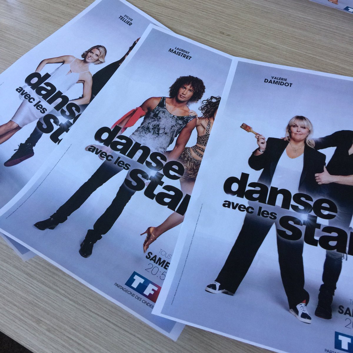 Danse avec les stars 2016 - Saison 7 - Les news - Page 2 CtXezZ2XYAA6bRS