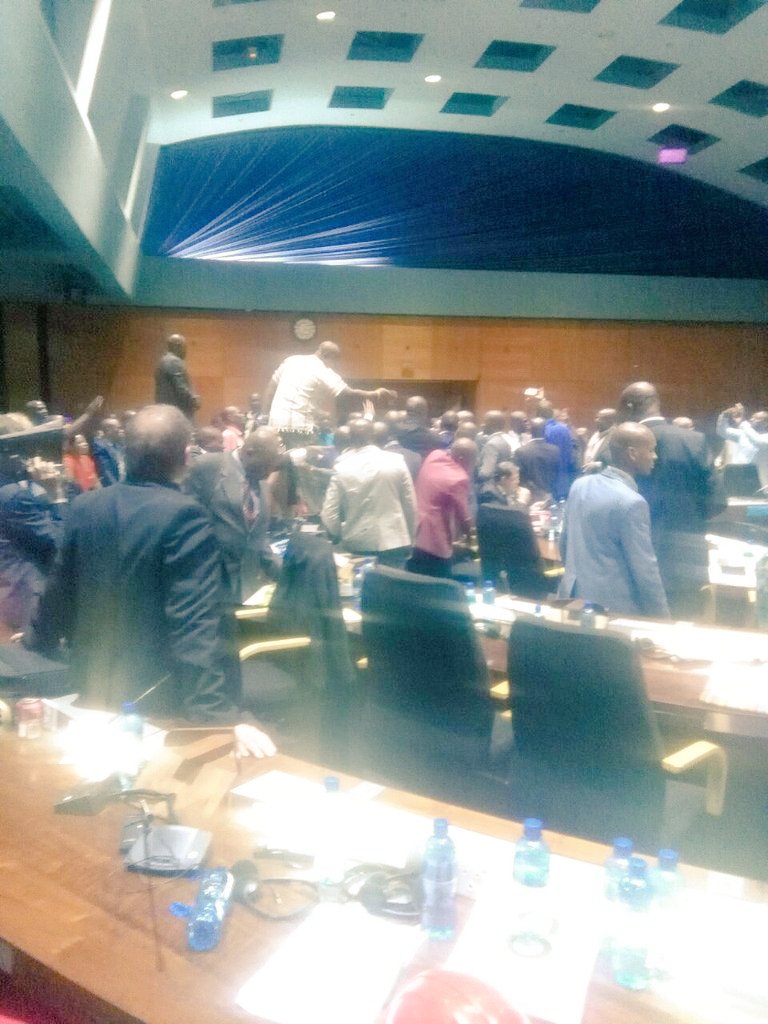 EFFtshwaneWd80's tweet photo. #CurrentSituation @MYANC hooligans disrupting the council sitting @CityTshwane council chamber
#PowerGone https://t.co/JEcx3mGSJ2