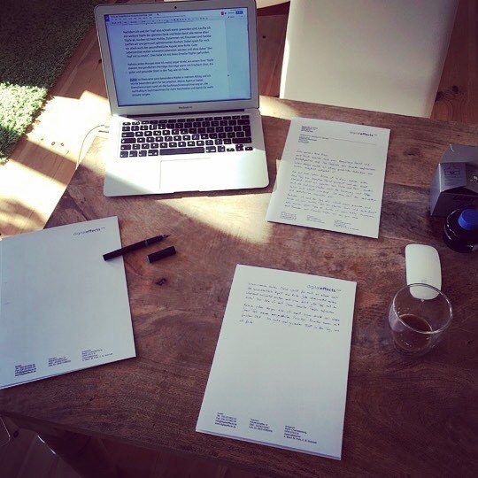 amauf's tweet photo. Homework. Some love letters. 😉 #❤️ #homework #pen #paper https://t.co/YHyg0UuqUj https://t.co/QcVdea9xGE