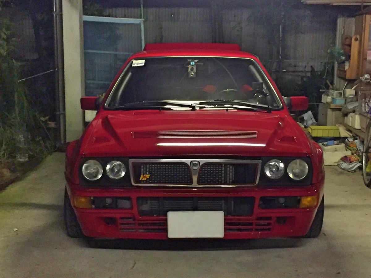 cagts223's tweet photo. フィットの代車来ました！

＿人人人人人人＿
＞ Lancia Delta ＜
￣^Y^Y^Y^Y^Y￣ https://t.co/vNz7l2SOpU