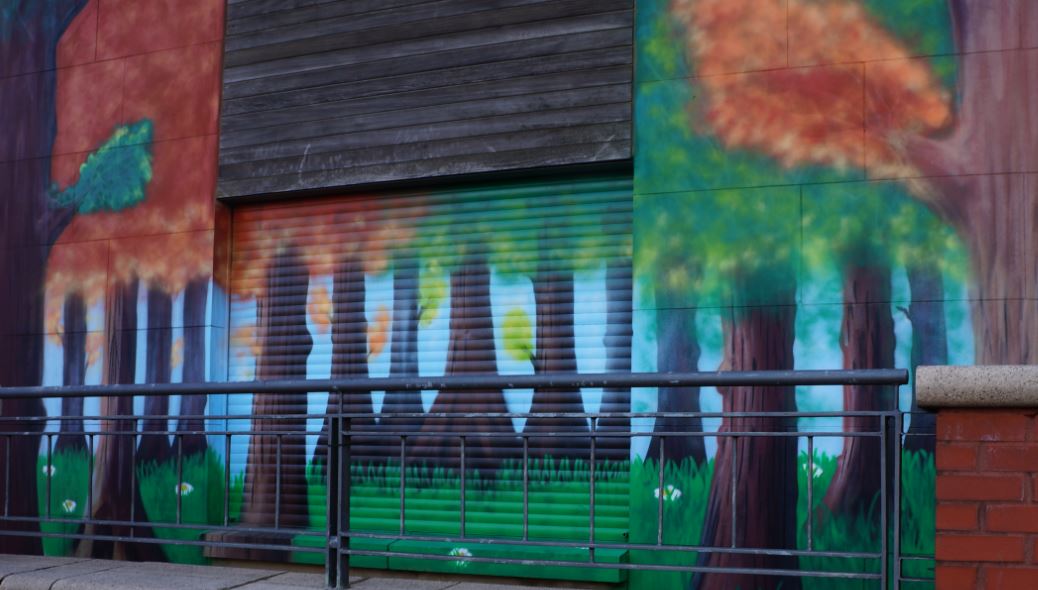 SimonCommScot's tweet photo. Have you seen our fantastic mural? it's looking great! feeling So proud. Retweet if you like it. Thx @EJeker #homelessness #simonscotland50 https://t.co/SvYQhROydg