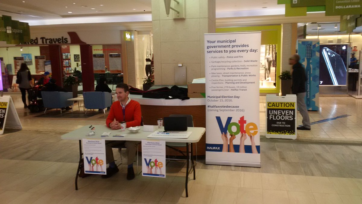 Have a question? I bet you Aaron knows the answer! We are at Scotia Square Mall for another #ElectionPopUp