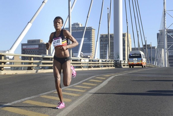 TSE_Live's tweet photo. .@joburg10k winners Namakoe Nkhasi and Lebogang Phalula talk to TSE Live! Podcast here:  https://t.co/ALQQaL2J6U https://t.co/iJx7jWWIkm