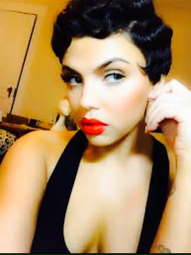 MynxRemyHair's tweet photo. https://t.co/smEY3O1QXL
