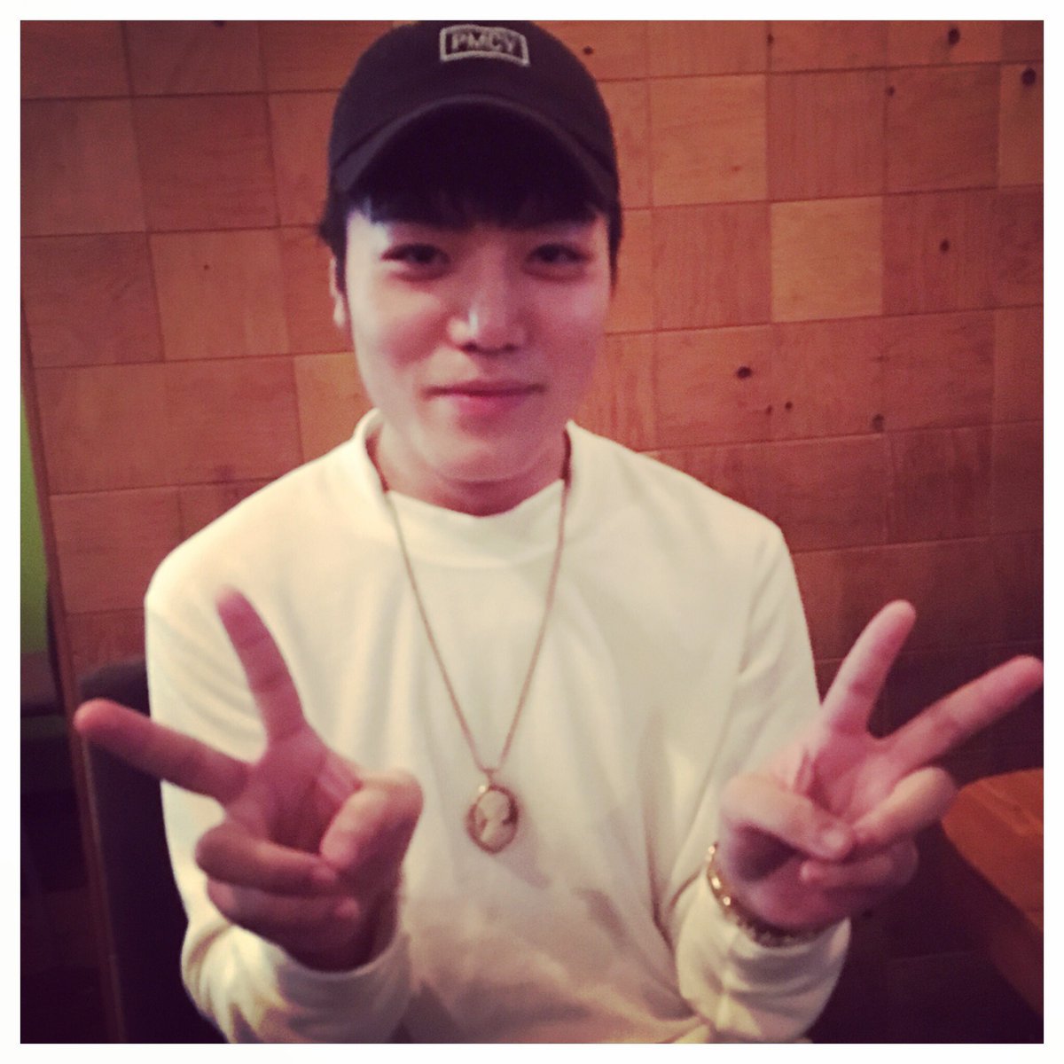 Einshtein アインシュタイン 9 28 19歳を迎えました 15歳でラップ選手権に出た時から少しは成長出来たかな 本当に周りに恵まれてるなと痛感するします 今後も事務所の皆様 ファンの皆様よろしくお願いします Einshtein今年も走り抜けます Einshtein アインシュタイン 9 28 19歳を迎えました 15歳でラップ選手権に出た時から少しは成長出来たかな 本当に周りに恵まれてるなと痛感するします 今後も事務所の皆様 ファンの皆様よろしくお願いします Einshtein今年も走り抜けます