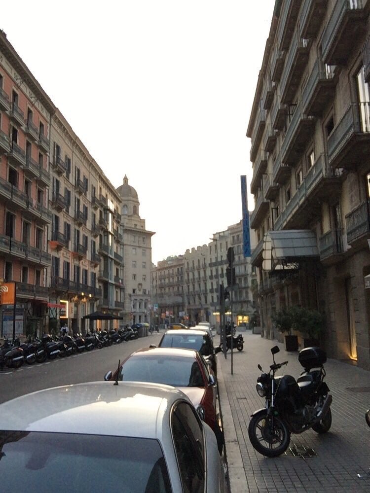 tourista_'s tweet photo. فندق بولتزير
4 نجوم
#برشلونة بجانب ساحة كاتالونيا.
مناسب وبقلب الحدث لسنتر المدينة . https://t.co/osbWOje53H