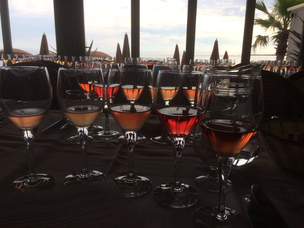 A very successful tasting of interesting #rosés in Antibes. Big thanks @chateaugasqui <a href="/ConstantinChase/">Chateau Constantin</a> <a href="/EstandonV/">Estandon Vignerons</a>  et al @vinsdeprovence