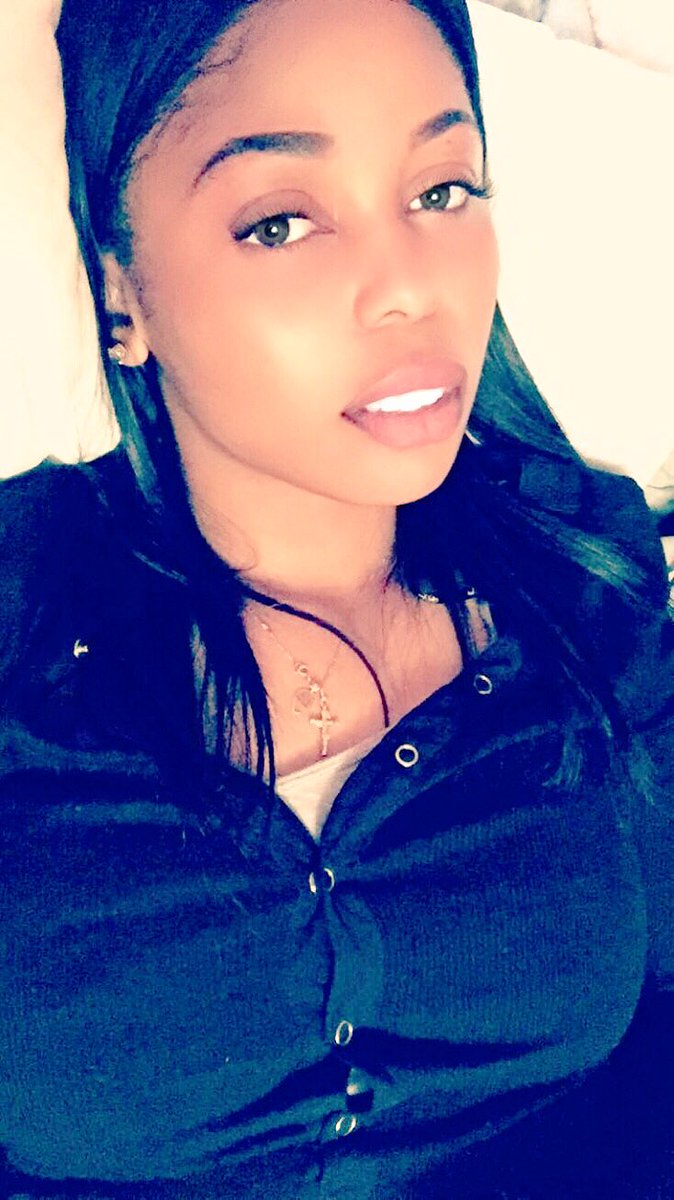 SafiLeonie's tweet photo. 💕 https://t.co/SuLAxZ3Yfz