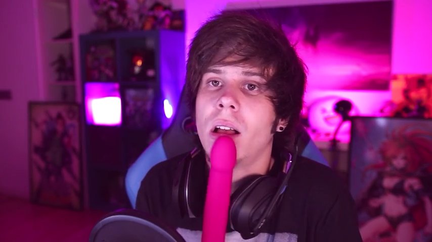 CopitoSol's tweet photo. @Rubiu5
Tenes a ust secuestrado 😯
#SaveUst https://t.co/5X9SBdUwse